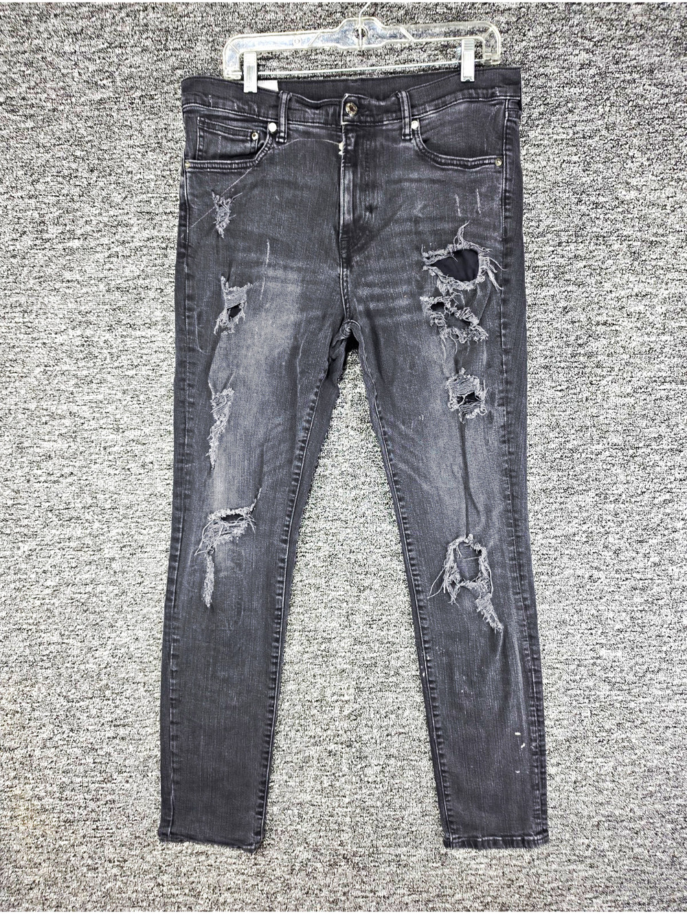 H&M Men Skinny Fit Black Denim Jeans Distressed 5-Pocket Button Zip